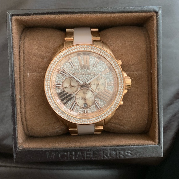 Micheal Kors Rose Gold Rose Quarts Women’s Watch